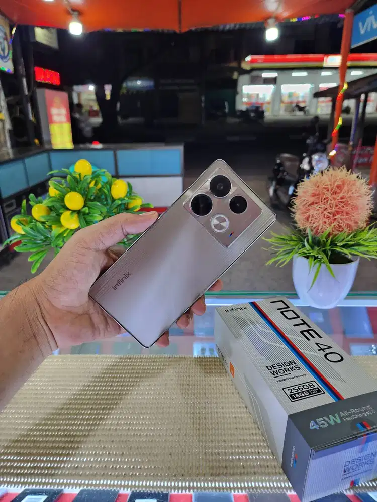 Infinix Note 40 Ram 8+8Gb/256GB Racing Edition Fullset Mulus Like New