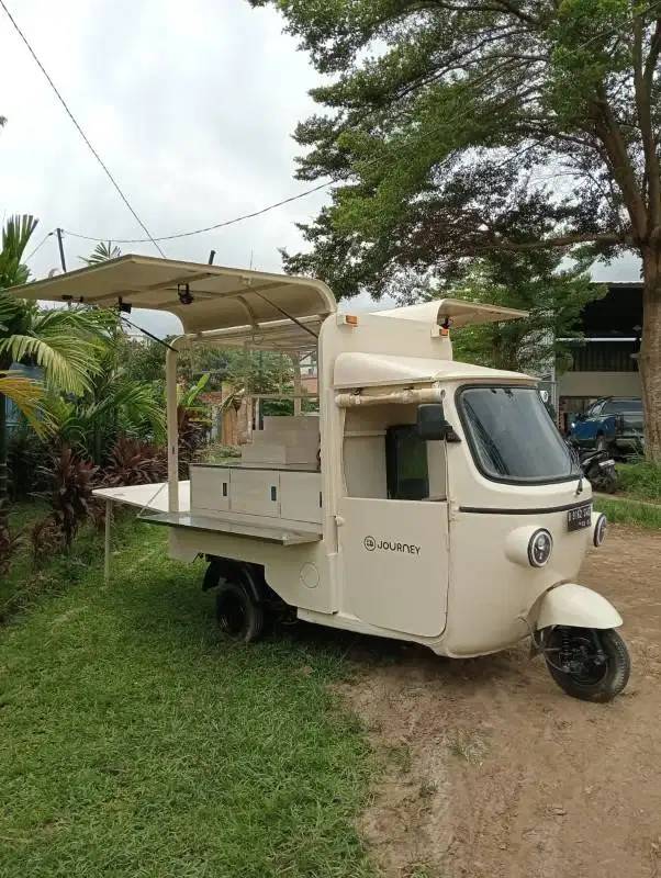 Bajaj Tvs Tuktuk food truck custom sesuai kebutuhan usaha by Papip Id