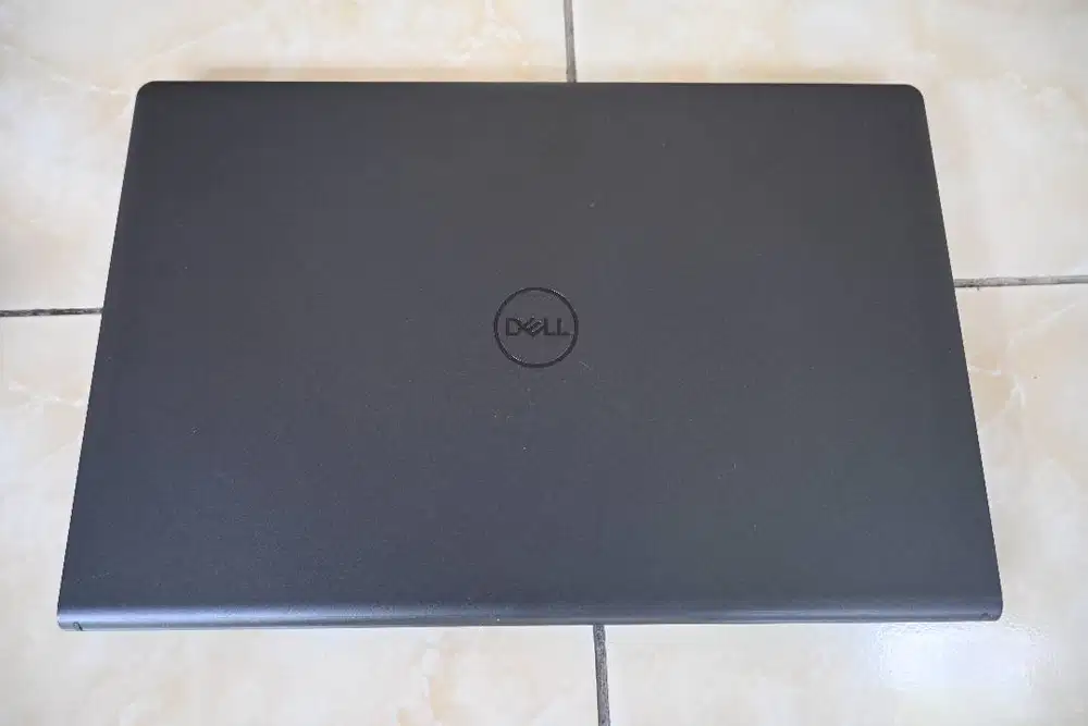 Dell Inspiron 3511 i3-1115G4 RAM 8GB SSD 256GB