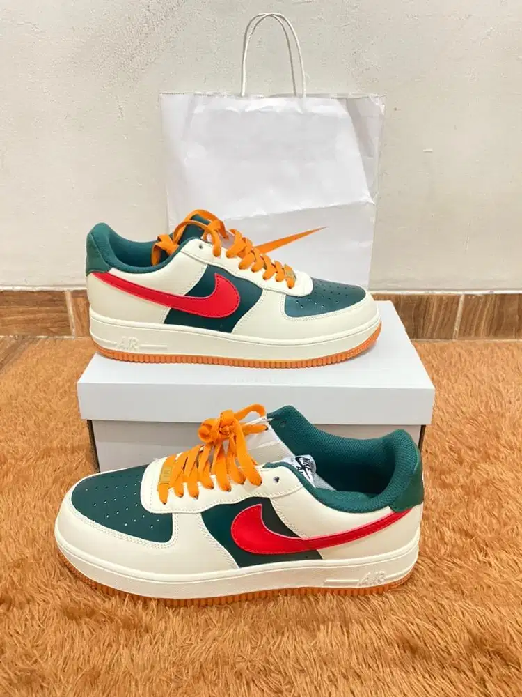Nike Air Force 1