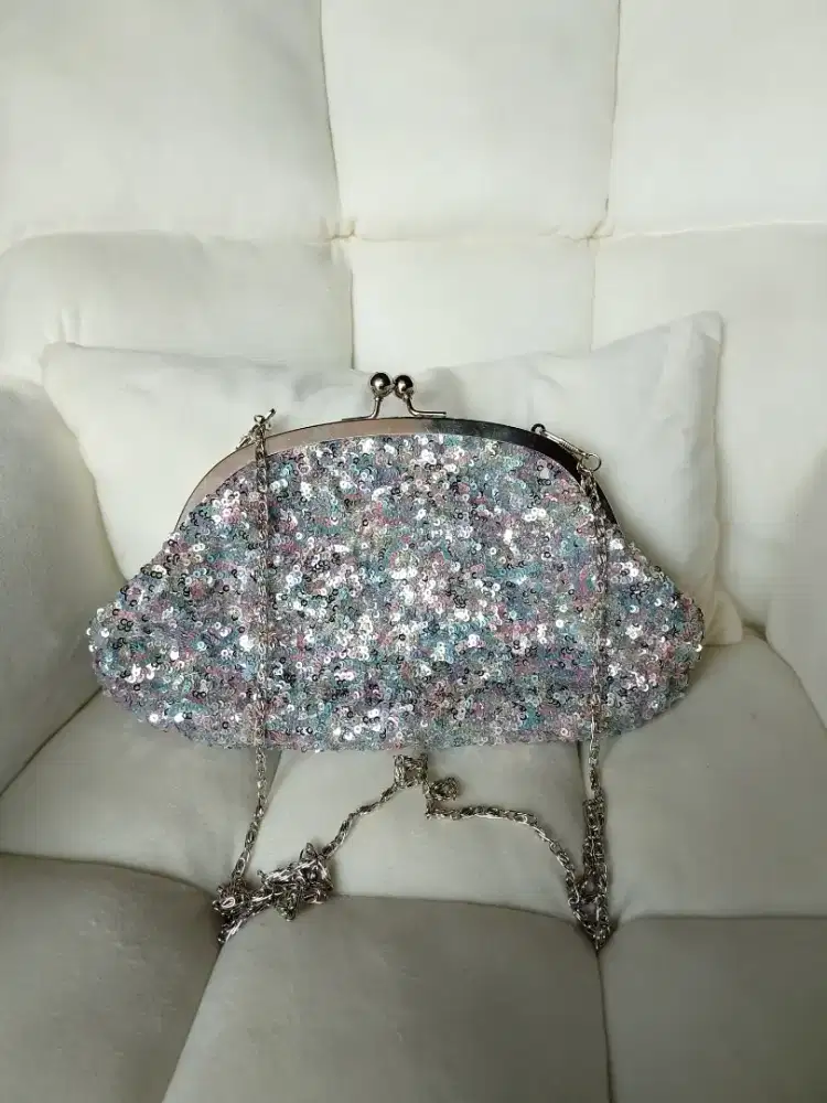 Slingbag by Bellagio