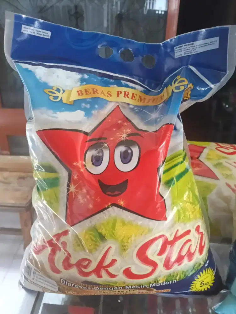 Beras bintang 5 kg