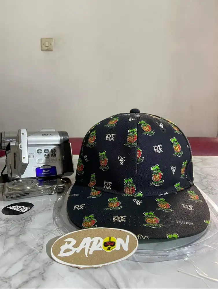 TOPI RF SECOND HITAM