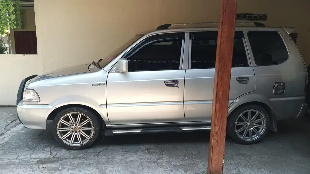 Toyota Kijang 2003 Bensin