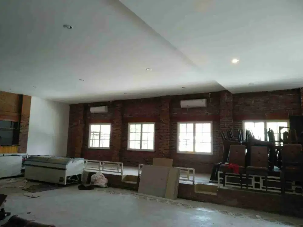Sewa cck utk resto kantor dll strategis jl. padmosusastro