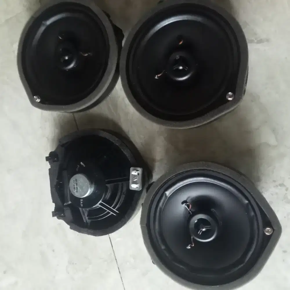 Speaker ORI mobil Honda jazz