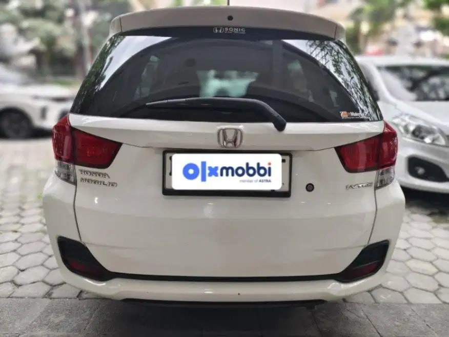 Low KM 32Rb - Honda Mobilio 1.5 S Bensin-MT 2018