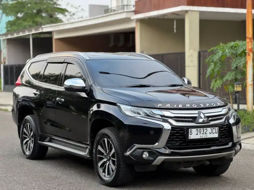 Mitsubishi Pajero Dakar AT 2019 Hitam
