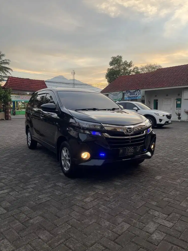 Xenia R 2021 manual