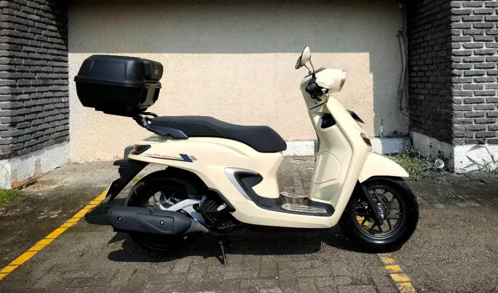 Honda Stylo 160 CBS 2025 Baru 3 Bulan Pakai. Km Rendah , Antik , +GIVI