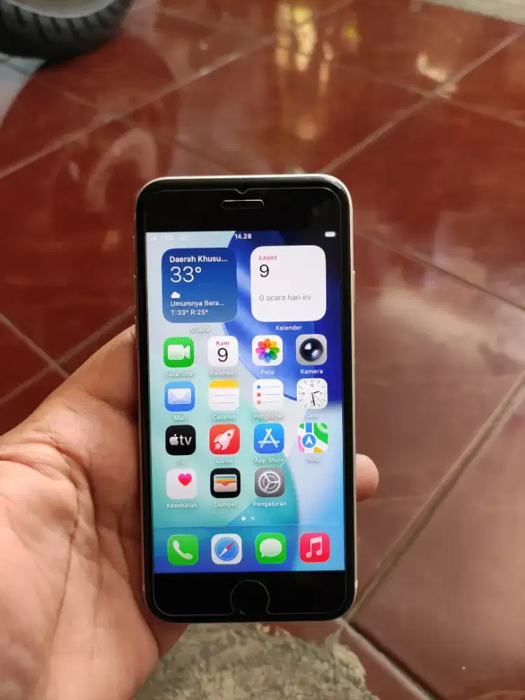 IPHONE SE GEN 3 2022