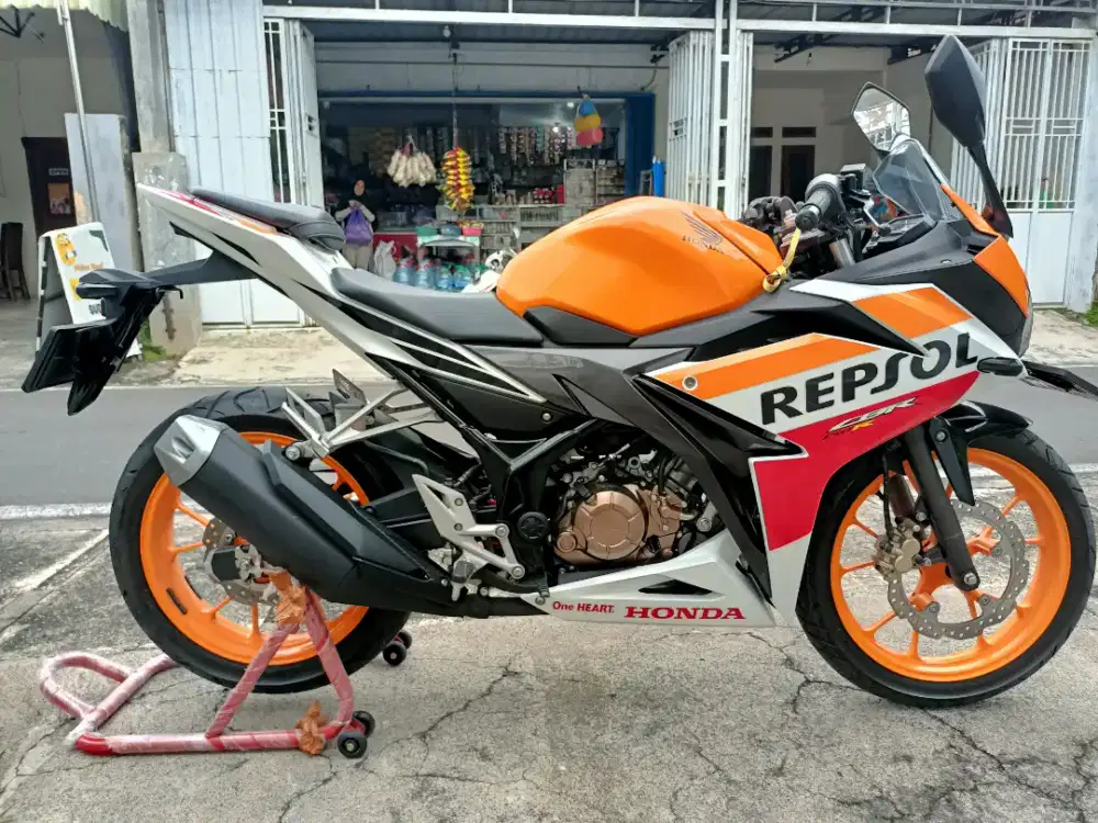 Jual CBR 150 - 2019 Repsol