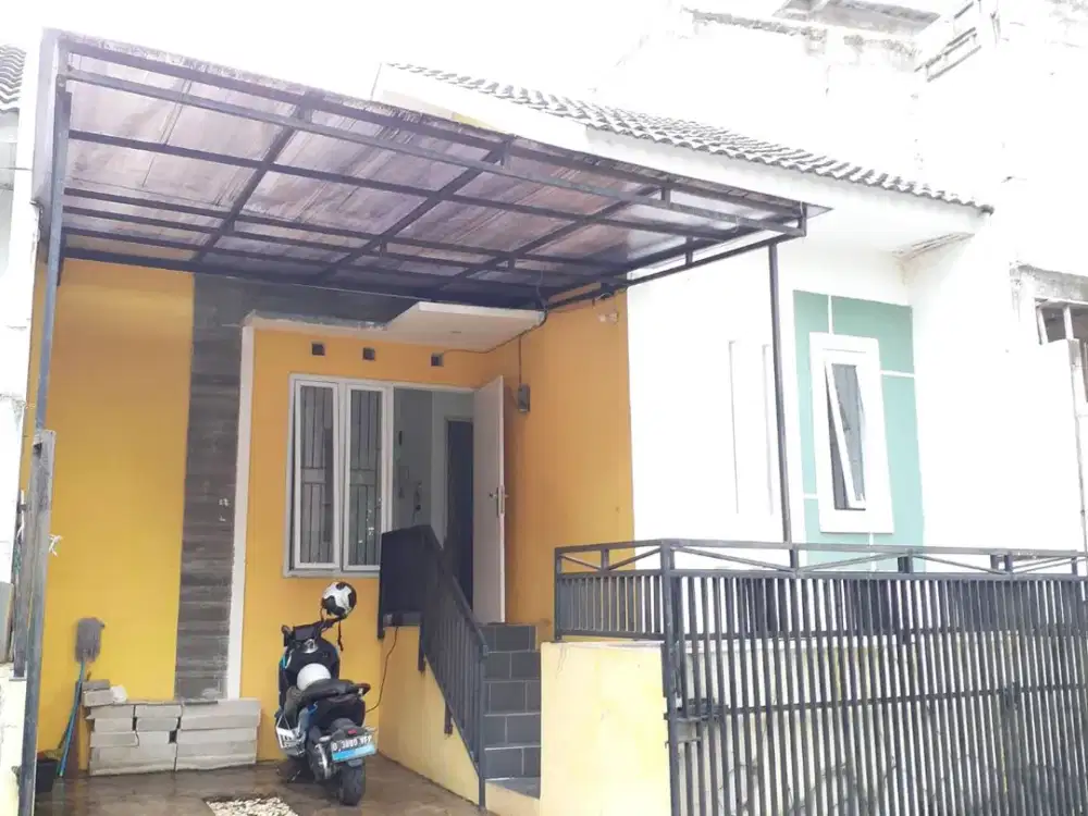 Di jual cepat rumah siap huni Sariwangi Cihanjuang cimahi