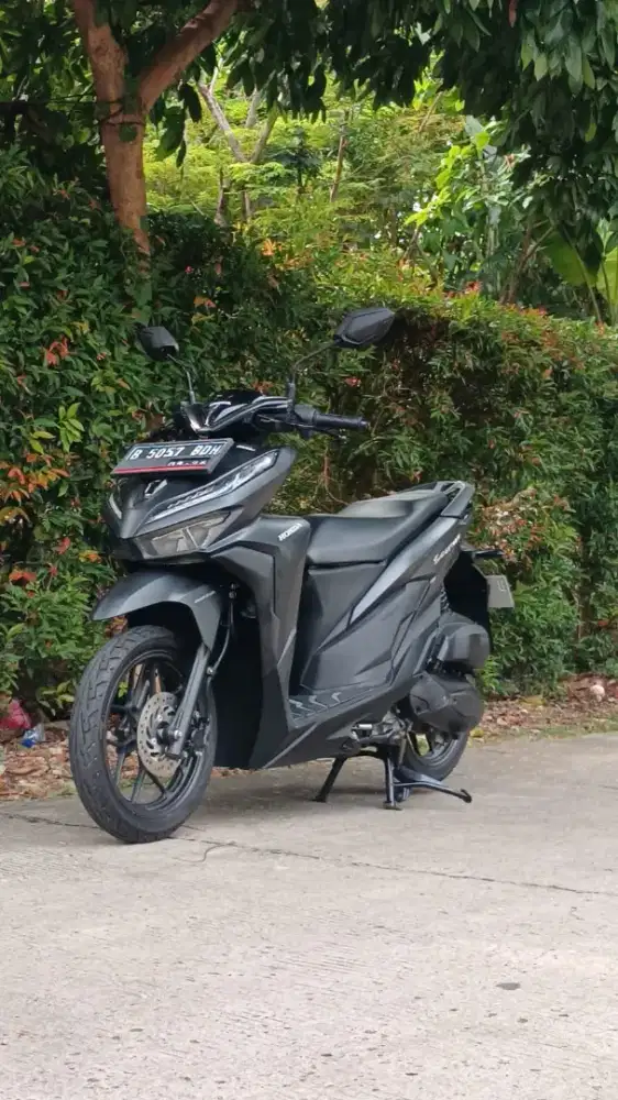 Ready Dp 500rb Vario 125 CBS ISS tahun 2021