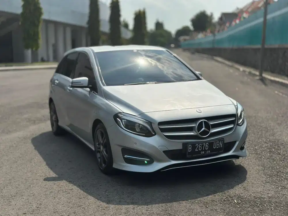 Mercedes Benz B200 W246 (sport facelift)