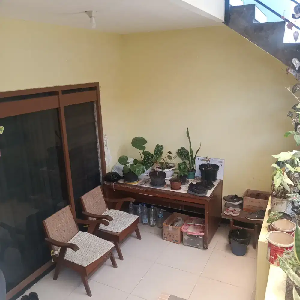 Dijual Rumah siap huni 2 lantai cocok untuk kosan Dago, Cisitu