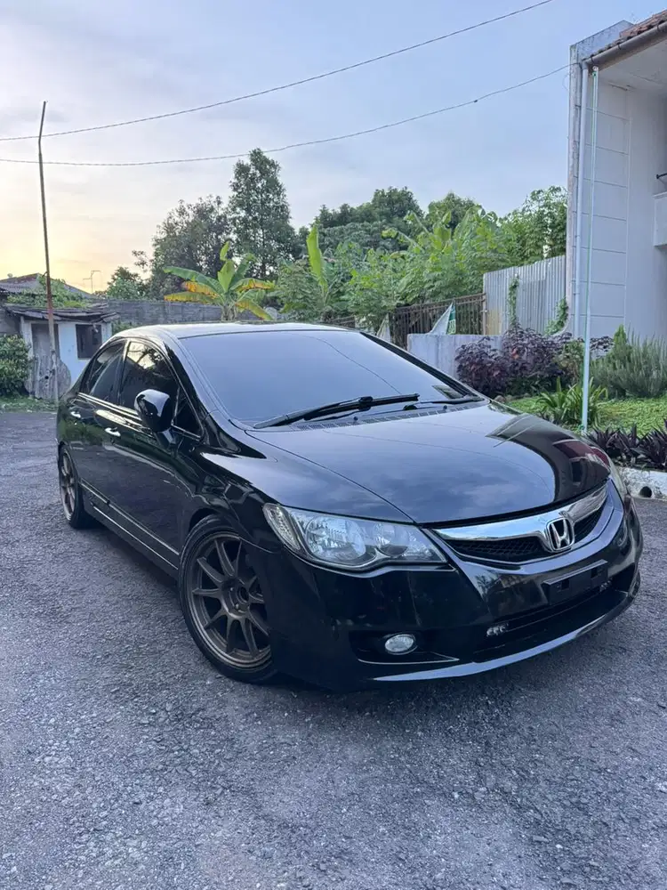 Honda Civic 2010 Bensin
