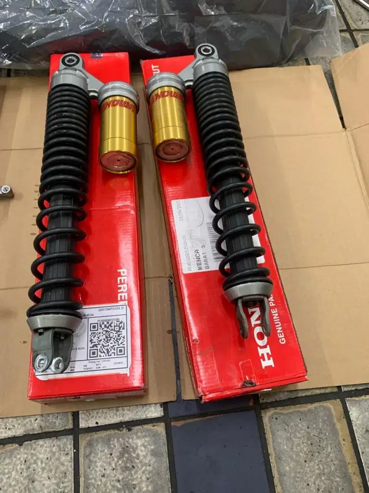 Shock belakang ADV 150