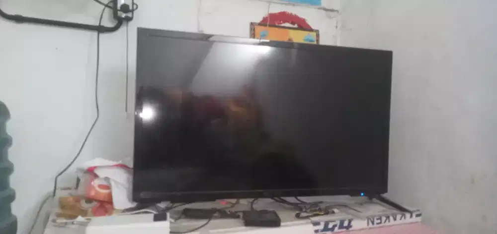 Polytron 32 inch