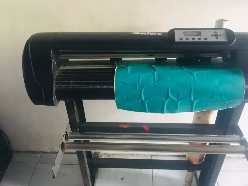 MESIN CUTTING MERK JINKA