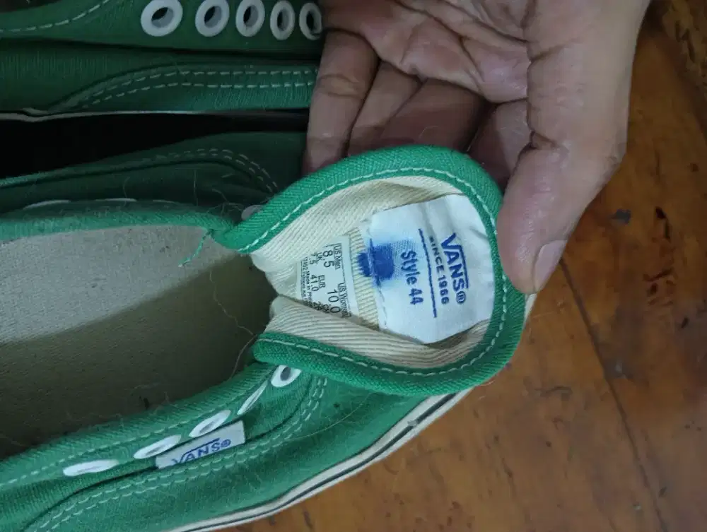 SEPATU VANS STYLE 44 GREEN