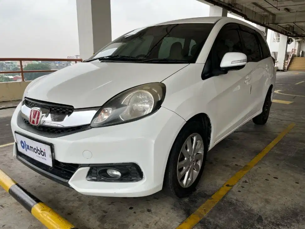 DP 5% Honda Mobilio 1.5 E Bensin-AT 2014 3TIS