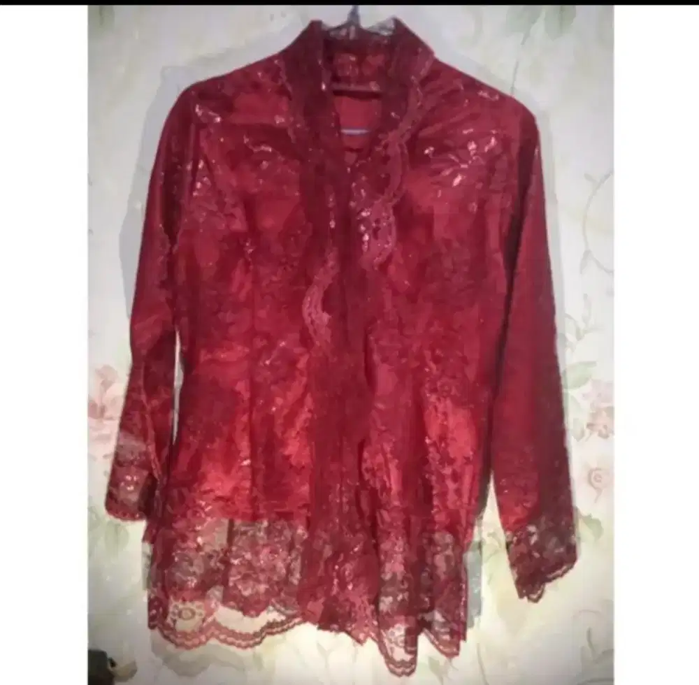 Kebaya, Sandal, Tas