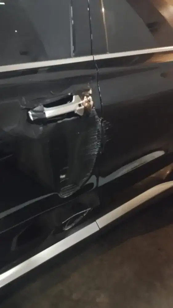 Pintu Depan Kiri Palisade Signature 2024
