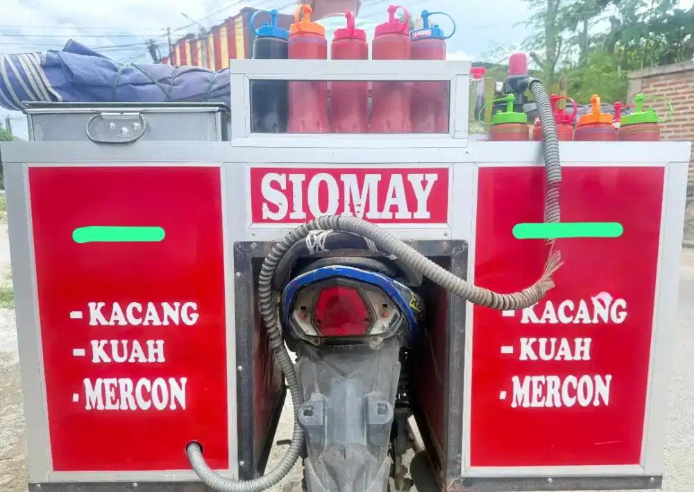 Jual cepat rak siomay ,lengkap .siap jualan,sdh sama botol saus