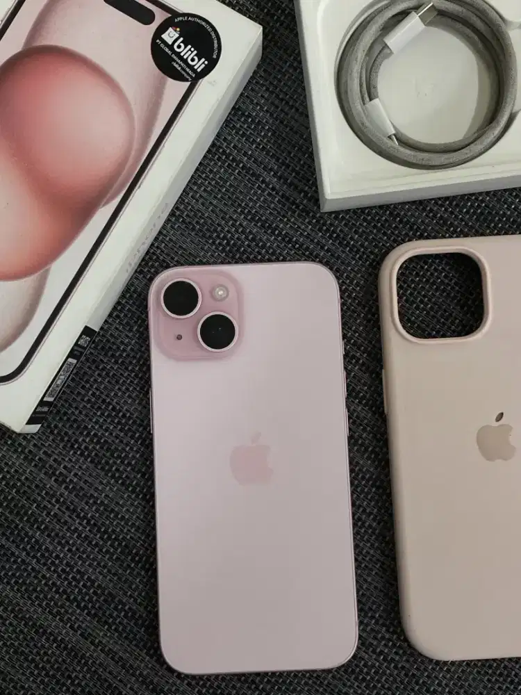iPhone 15 128GB iBox Fullset Mulus