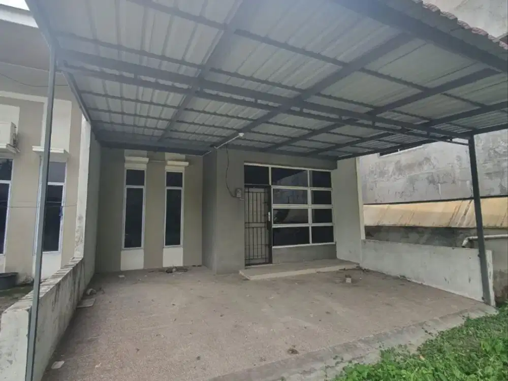 Rumah semi cluster kondisi baru lokasi Jl. Satria / Bakti
