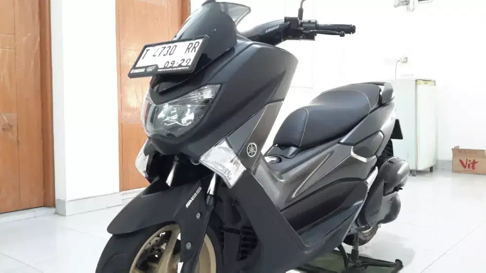 NMax abs 2019 bln 9 odometer 9.000an BEKAS BERKELAS