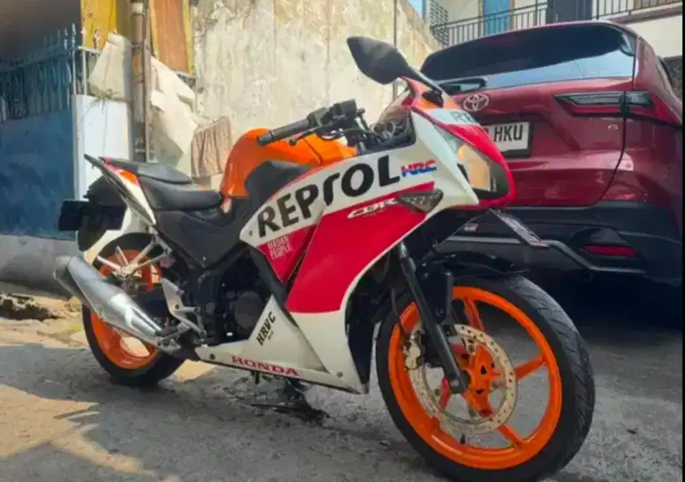 Honda CBR 150R Repsol Tahun 2015 Mesin Halus JOZZ fullOrsinjl SiapGass