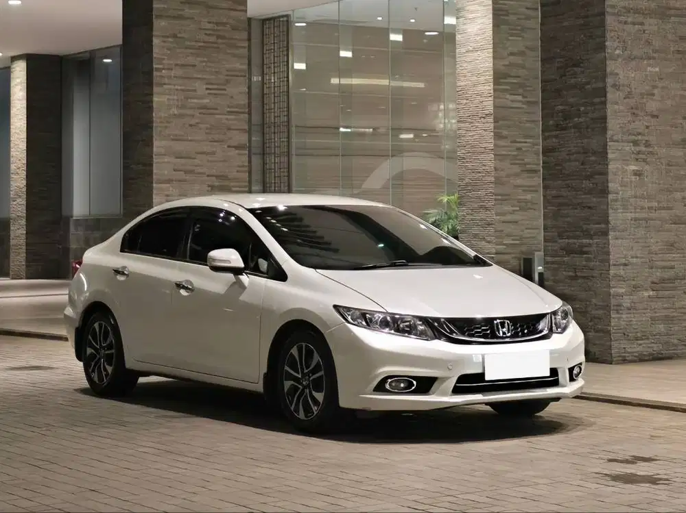 Honda Civic 1.8 FB2 a/t 2015 Facelift