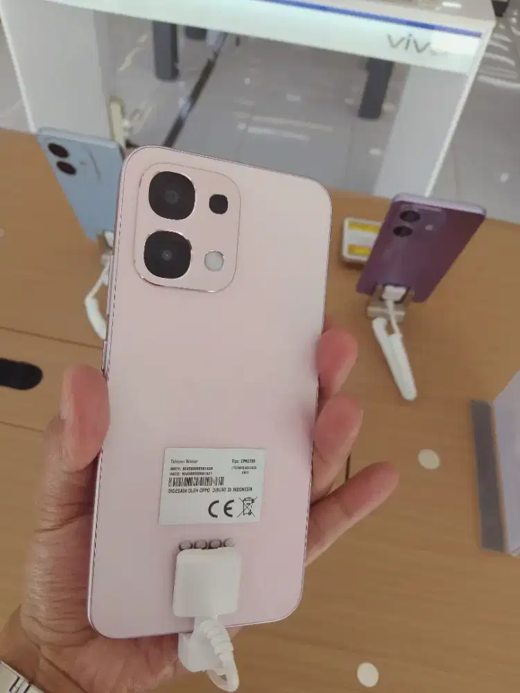 Kredit hp Oppo A6 pro ram 8/128