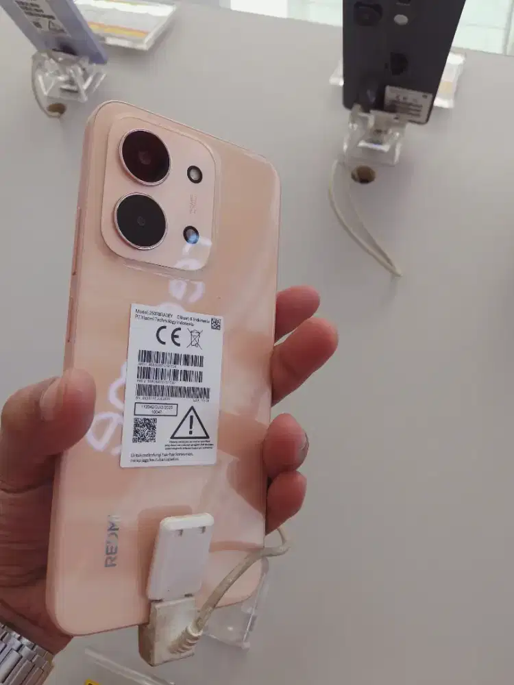 Kredit hp Redmi 15C ram 6/128