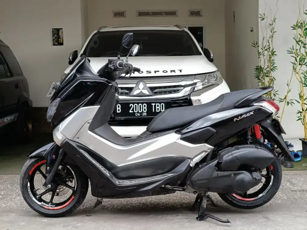 Nmax tahun 2016 full original/tt boleh gan cash lebih bagus