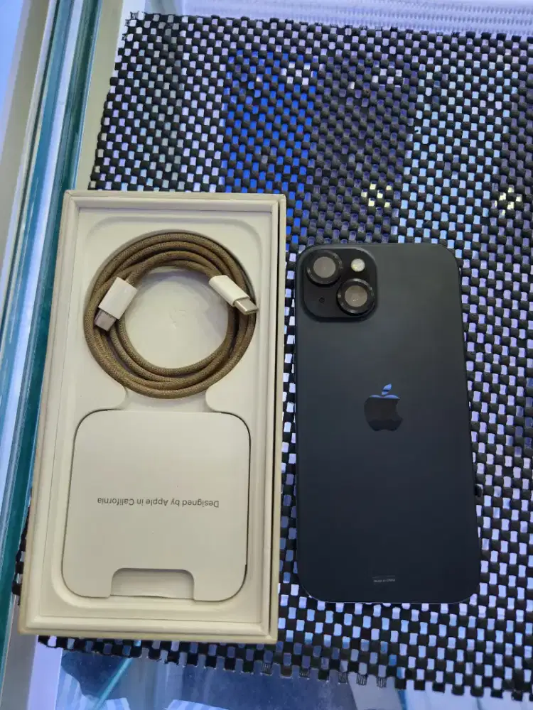 Iphone 15 basic 128GB secind ibox