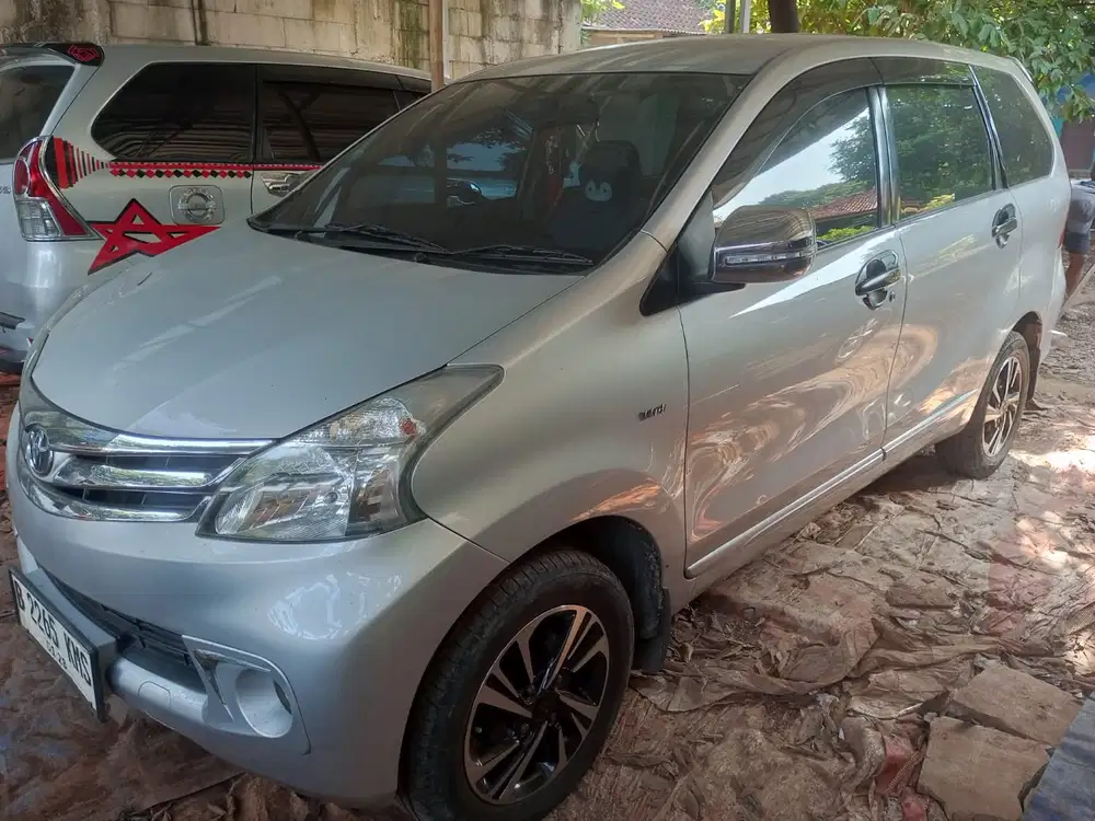 Toyota Avanza 2012 Bensin