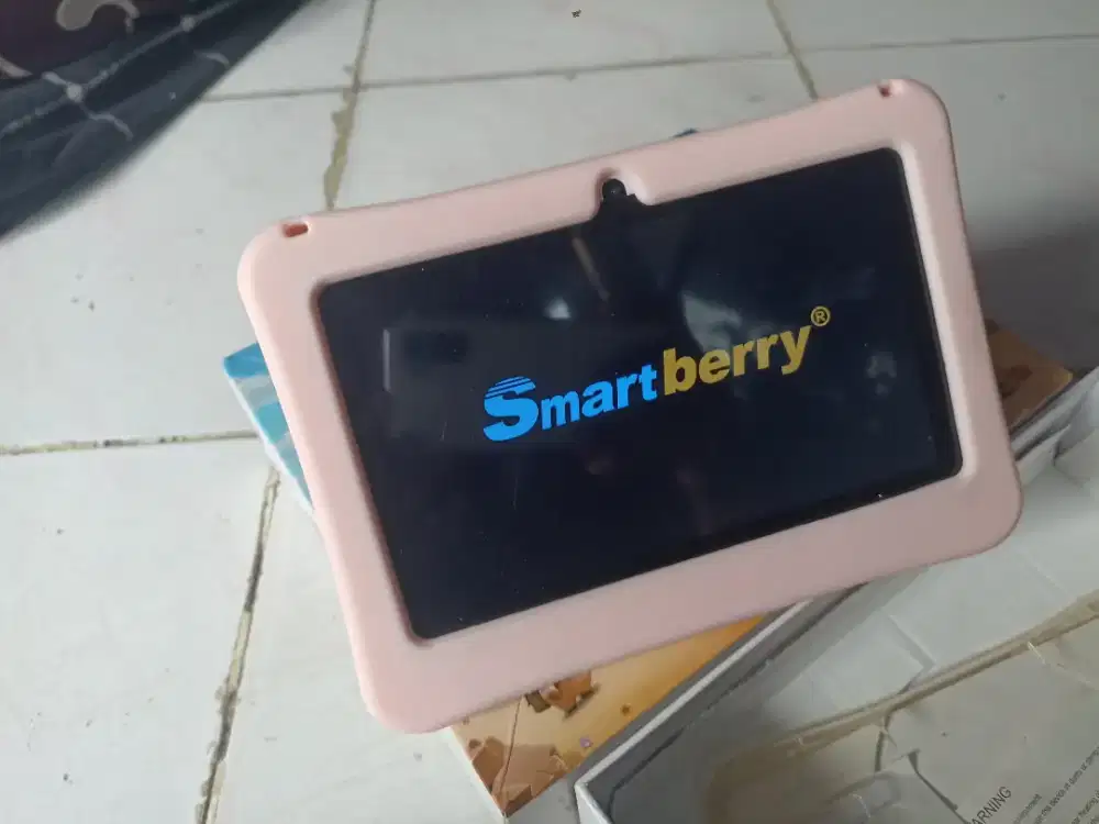 Tablet starberry Ram 4/64