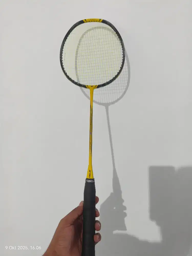 Raket yonex nanoflare 1000z JP