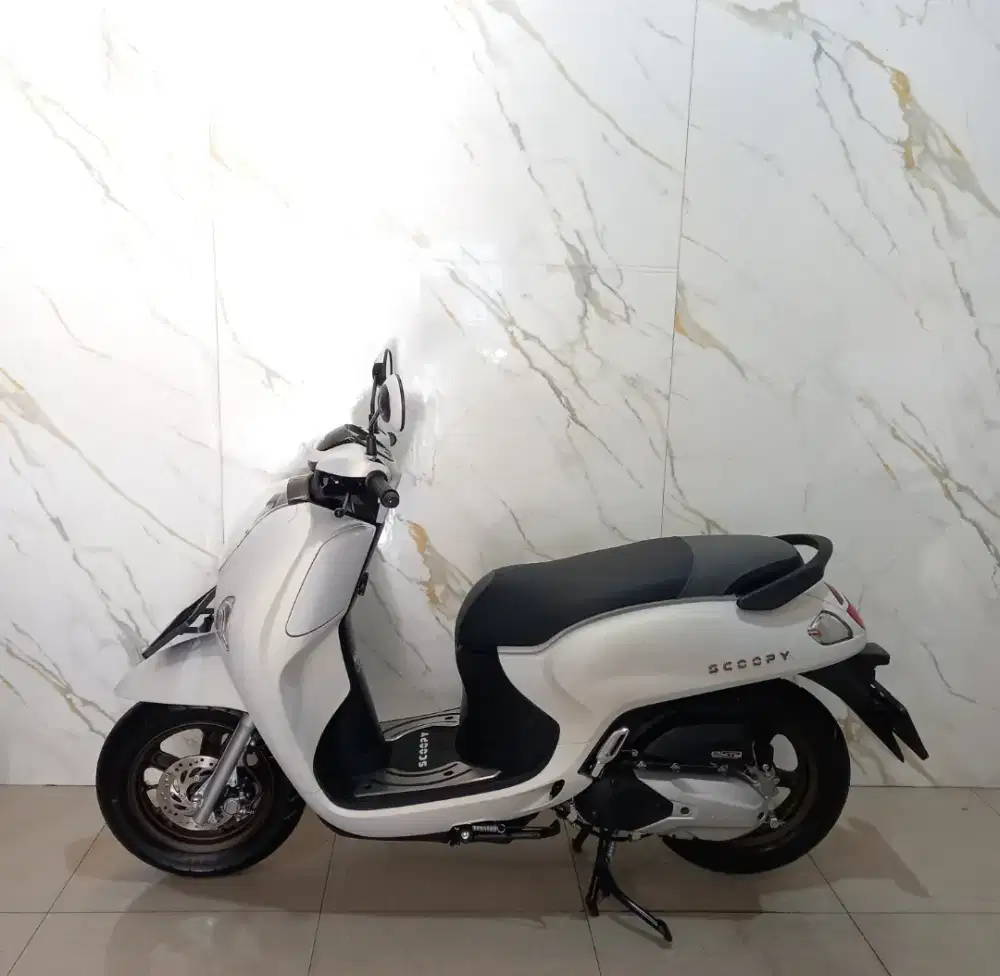 KM 1 RIBU, NEW SCOOPY PRESTIGE KEYLESS 2025,SEPERTI BARU,MUHSHI MOTOR.