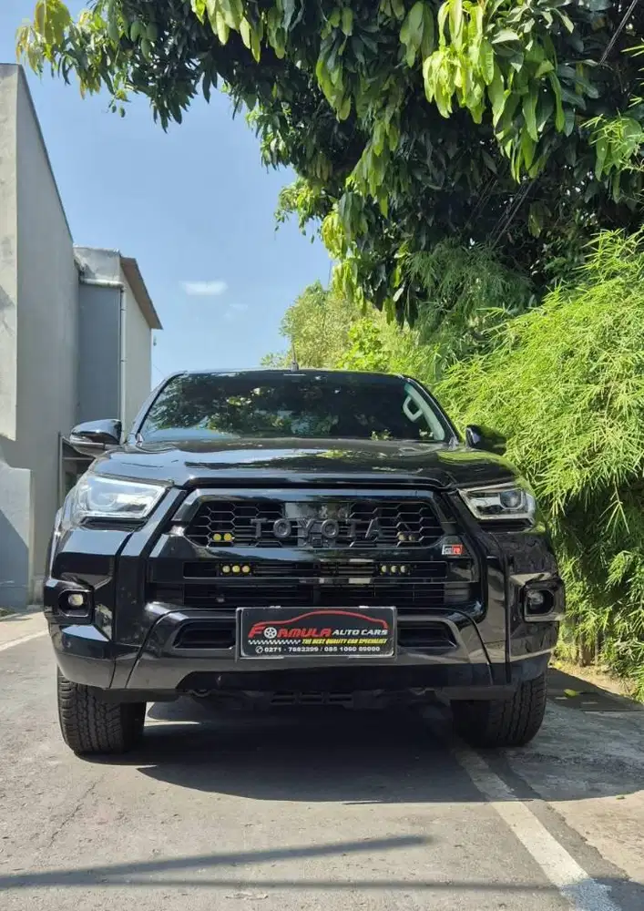 Plat B,  TOYOTA HILUX REVO 4×4 type V turbo diesel D,
 th reg 2024