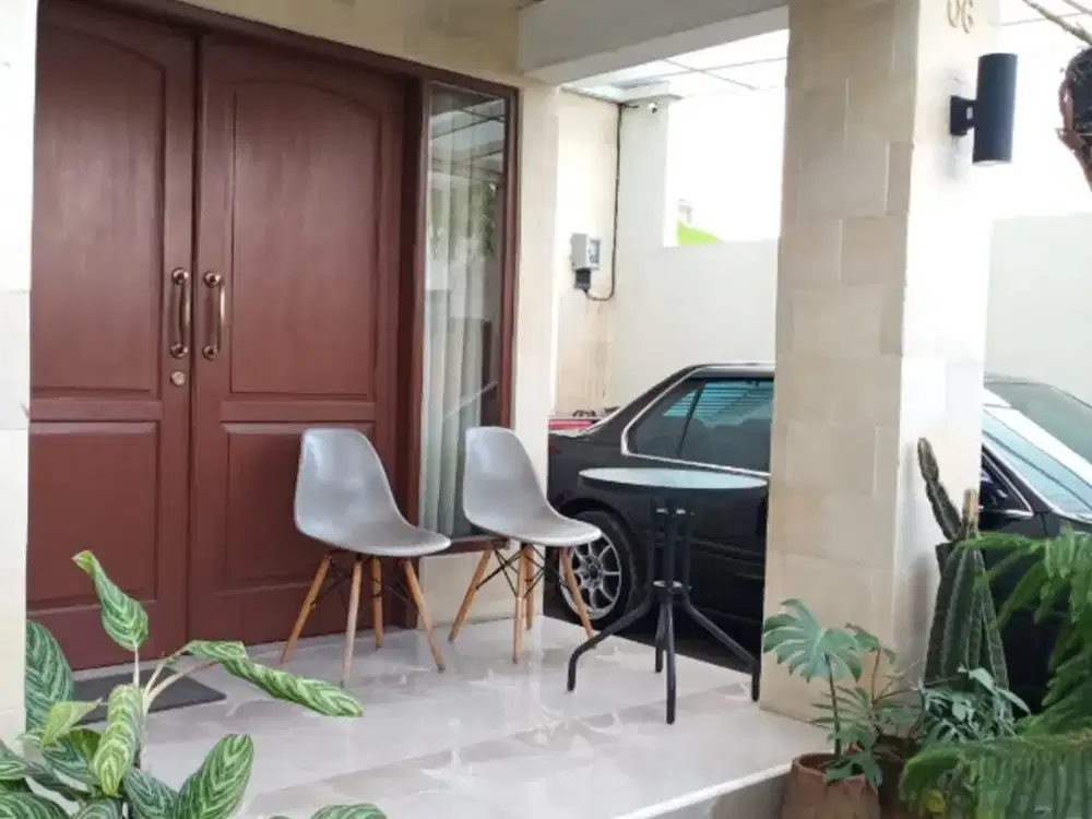 dijual rumah Lux d Cisaranten kulon