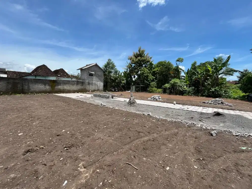 Tepi Ringroad Timur Tanah Sleman Berbah