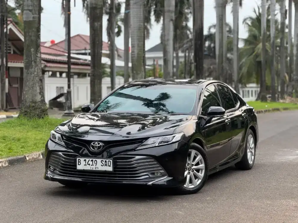 Elegant! Toyota Camry 2.5 V AT 2019 Hitam 2020 accord