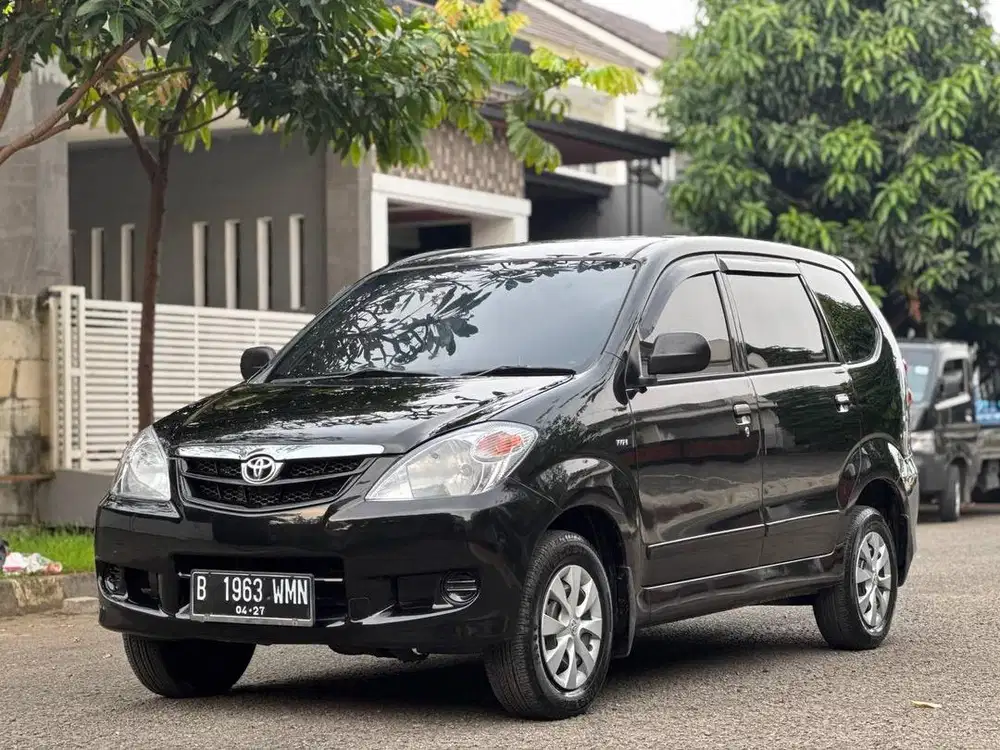 AVANZA 1.3 E MT 2011 TANGAN PERTAMA DARI BARU