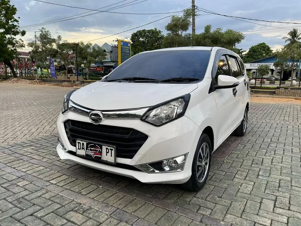 Daihatsu Sigra 1.2 R Matic 2018