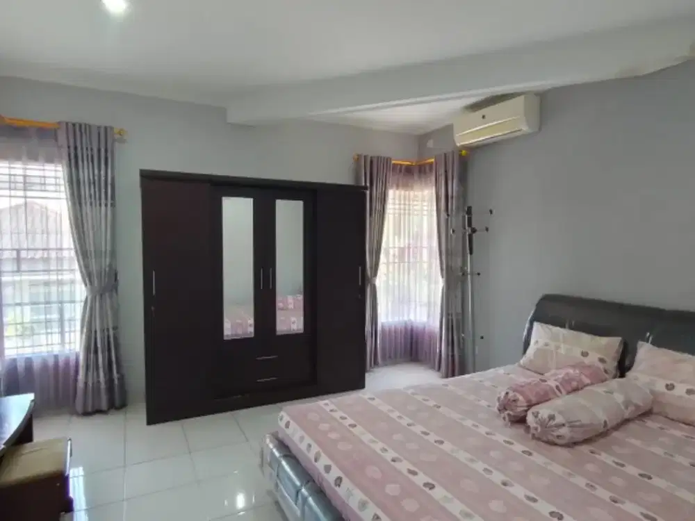 Di jual tumah gerawat di komplek bella vista antapai