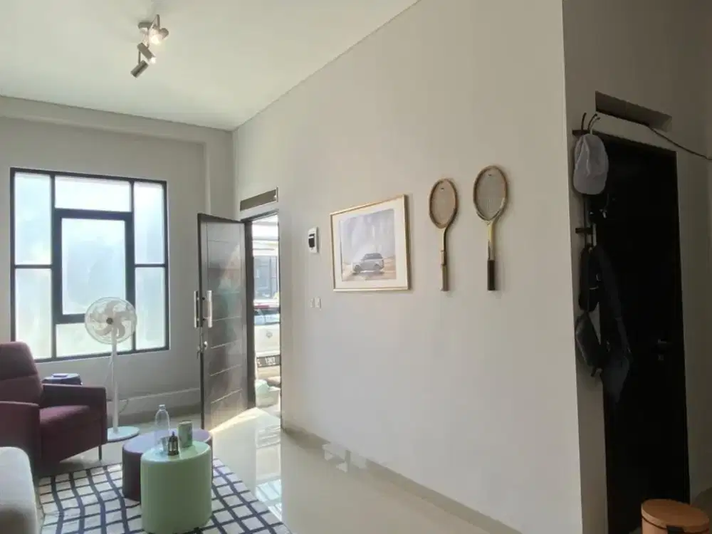 Dijual  rumah 2 lantai lingk nyaman cluster elite antapani